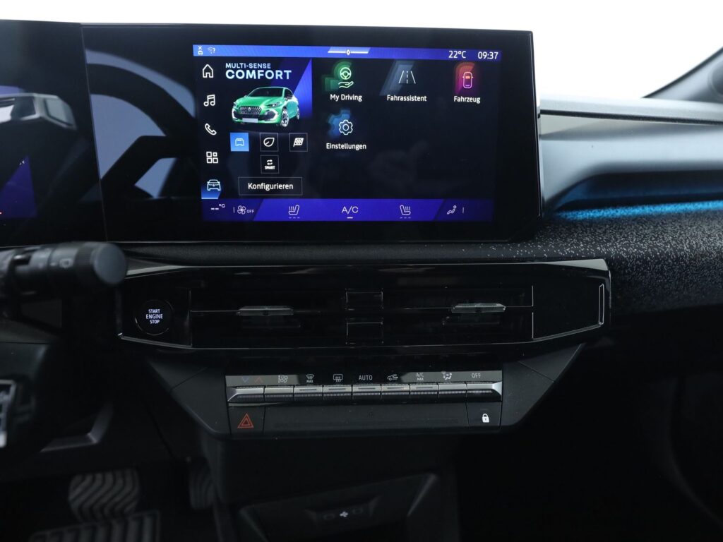 RENAULT Clio VI 115 TCe EDC Techno, SHZ, GJR