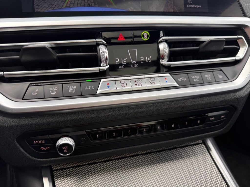 BMW M340d 3 Touring xDrive, PANO, 360°CAM, AHK, VOLL