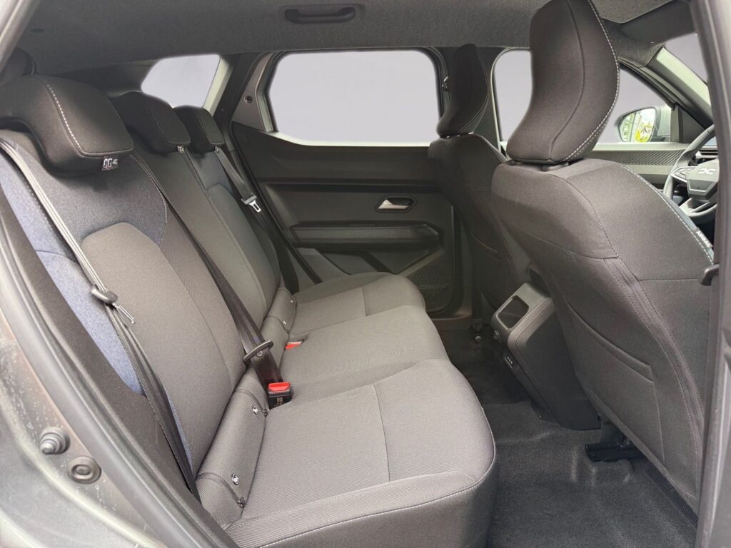 DACIA Duster III TCe 130 Journey 4×4,Navi,360°,Totwink