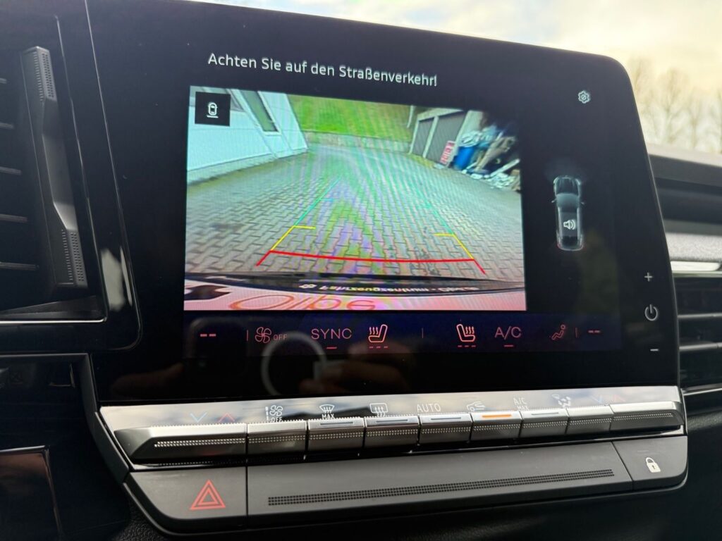 RENAULT Austral 160 Evolution, SHZ, LED, GJR, Navi