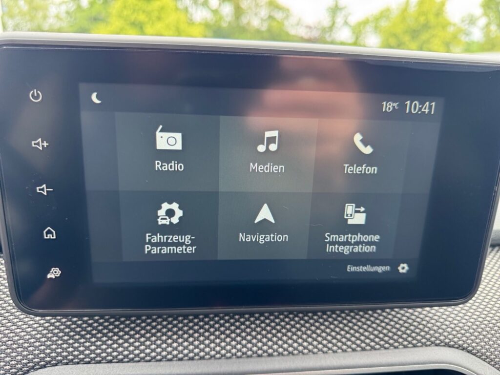 DACIA Sandero III Journey, Navi, City-Pak, bis 7J.-Gar