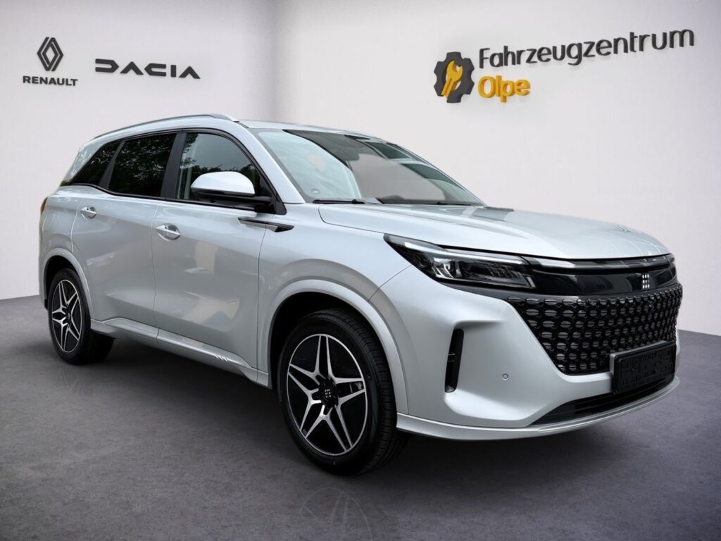 DFSK Fengon E5 PHEV, 7-Sitzer, Pano, bis 6J. Garantie