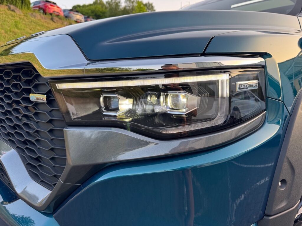 FOTON 4 Ultra, Pano, VOLL, bis 6J. Garantie