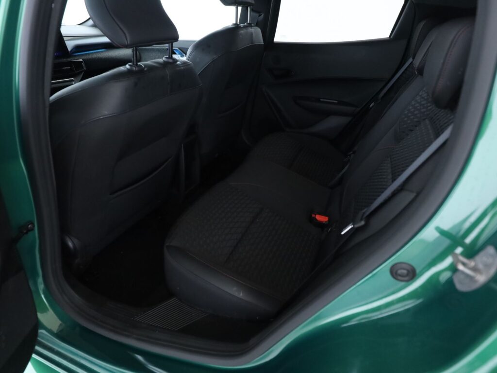 RENAULT Clio VI 115 TCe EDC Techno, SHZ, GJR