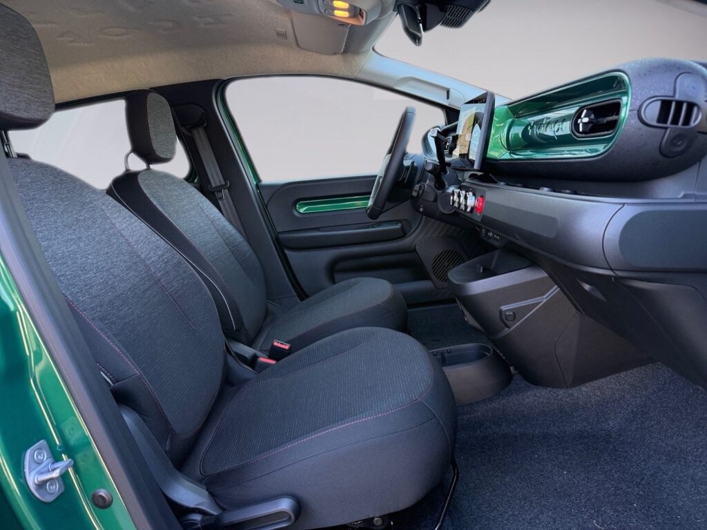 RENAULT Twingo E-TECH Techno