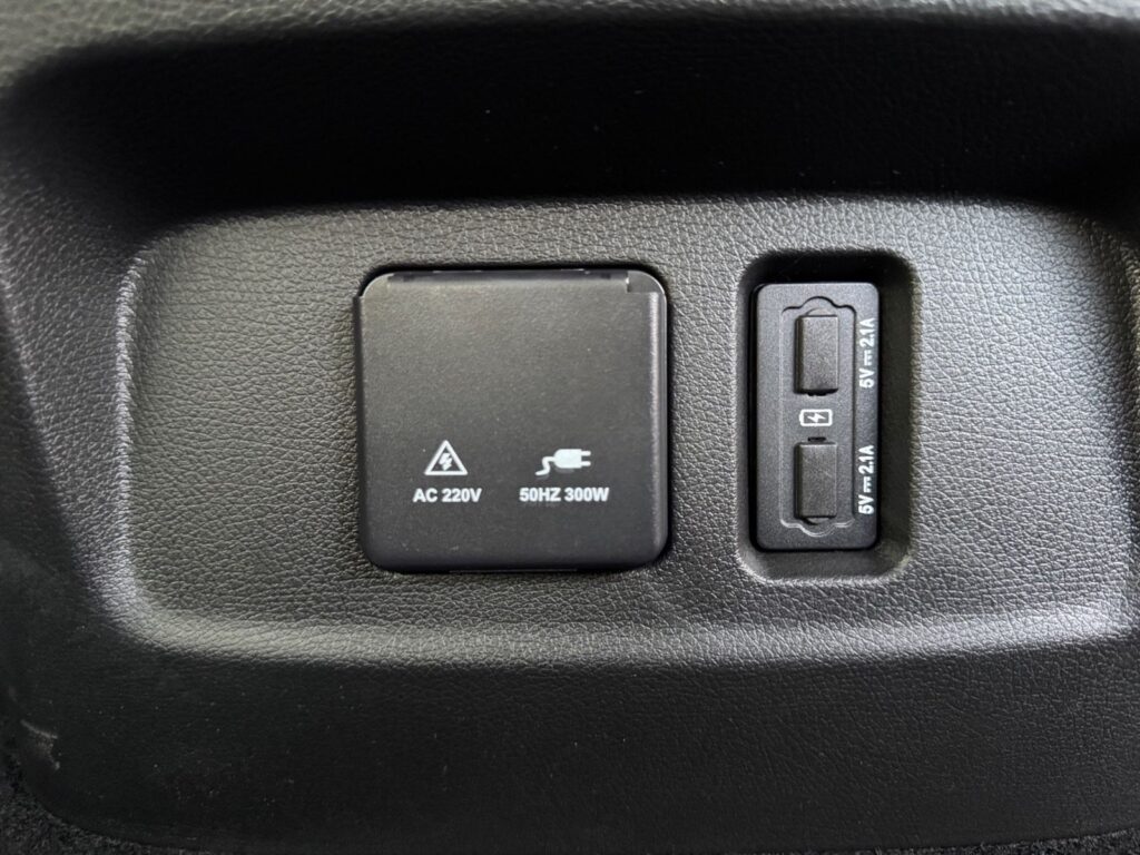 FOTON 4 Ultra, Pano, VOLL, bis 6J. Garantie