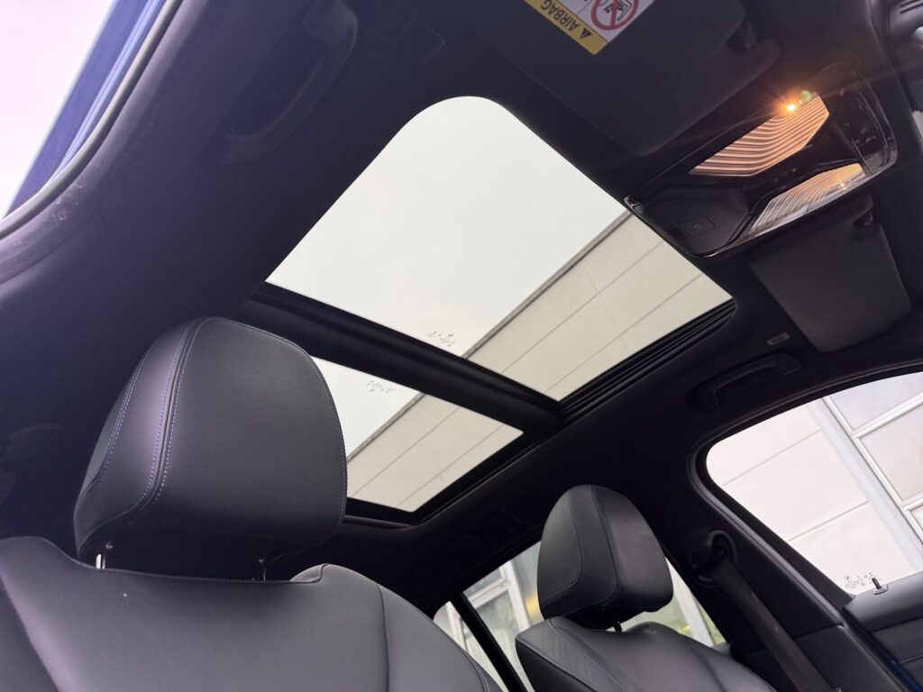 BMW M340d 3 Touring xDrive, PANO, 360°CAM, AHK, VOLL