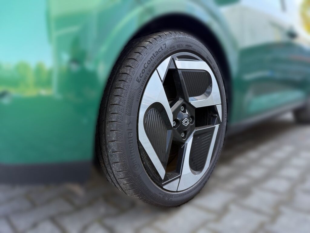 RENAULT Twingo E-TECH Techno