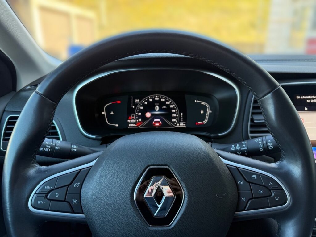 RENAULT Megane IV Grandtour EDC Techno, RFK, SHZ, Navi