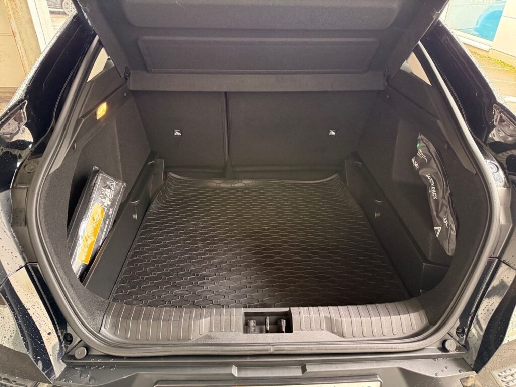 RENAULT Arkana Equilibre, APP Connect, Kamera