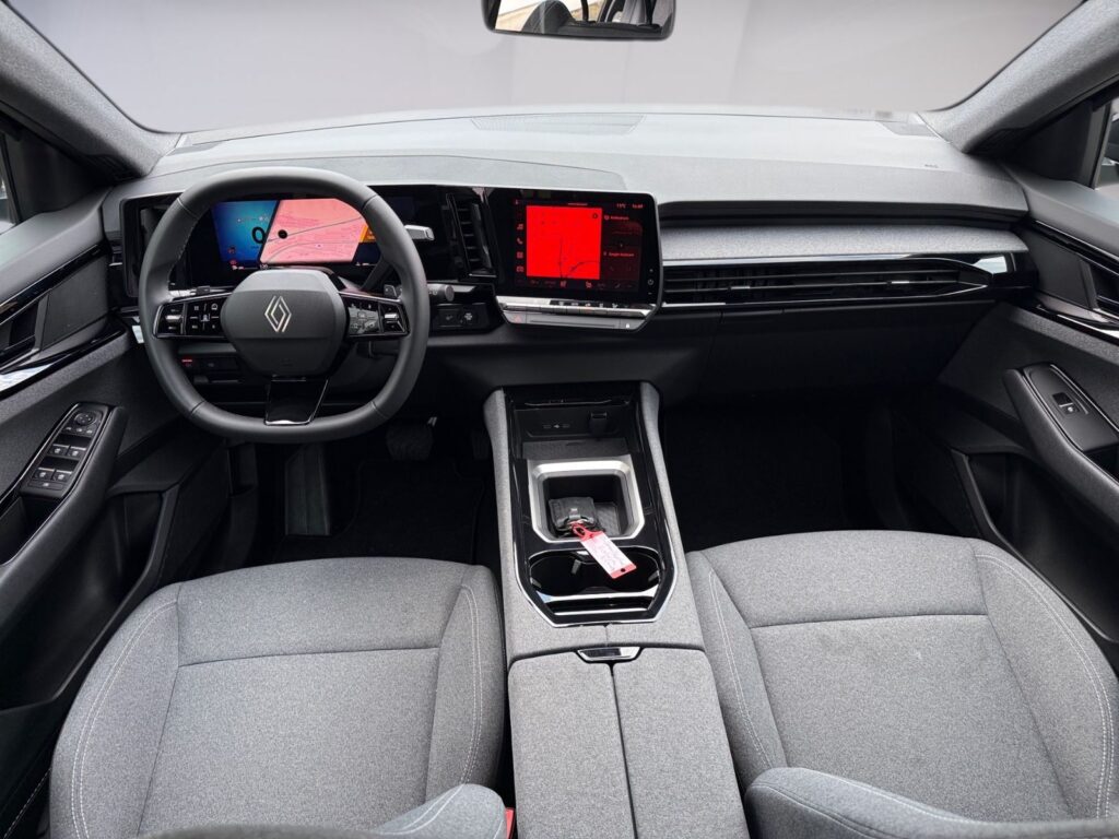 RENAULT Austral 160 Evolution, SHZ, LED, GJR, Navi