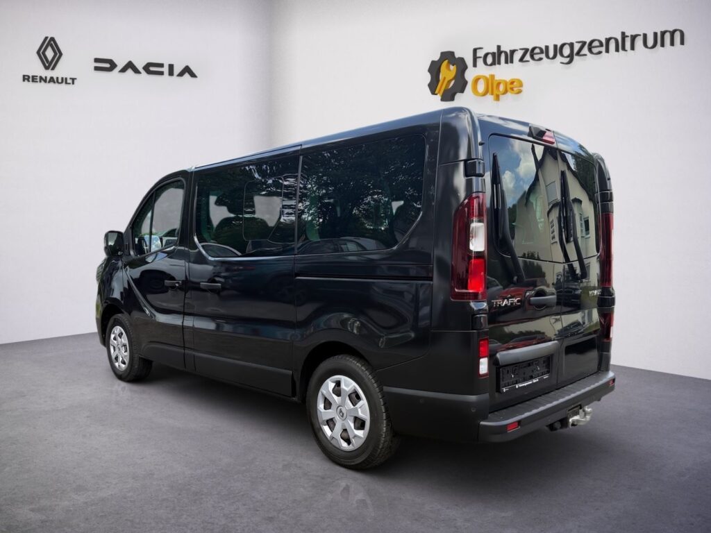 RENAULT Trafic Combi L1H1 3,0t Life,AHK,9-Sitzer