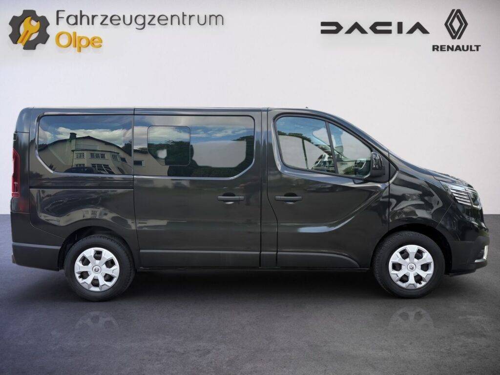 RENAULT Trafic Combi L1H1 3,0t Life,AHK,9-Sitzer