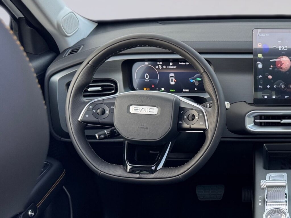 BAIC BJ30 Allrad Hybrid, Pano, VOLL, bis 6J. Garantie