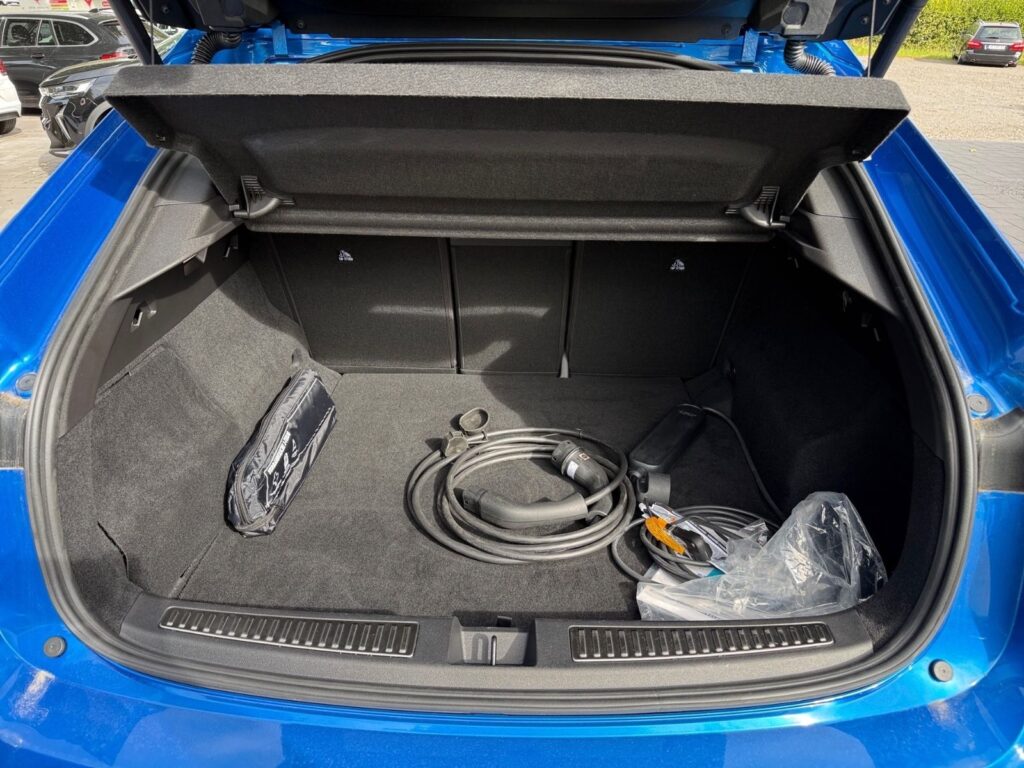RENAULT Rafale 300 E-Tech 4×4 Esprit Alpine Plug-in