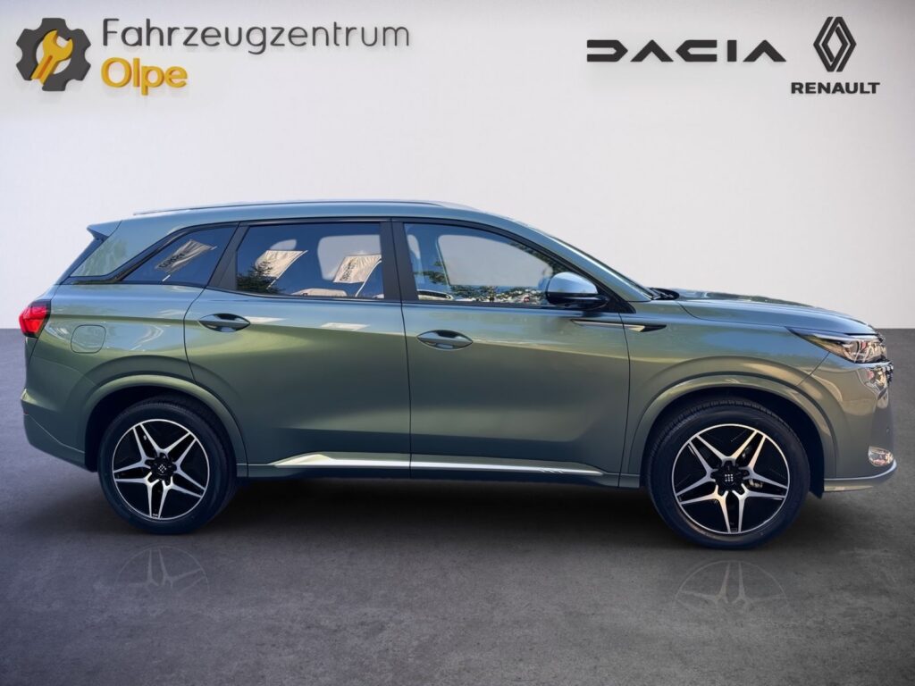 DFSK Fengon E5 PHEV, 7-Sitzer, Pano, bis 6J. Garantie