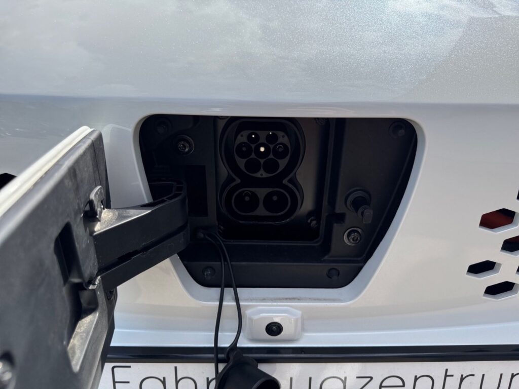 DFSK Forthing 5 REEV, 970km Reichweite,Pano, 0,5% St.