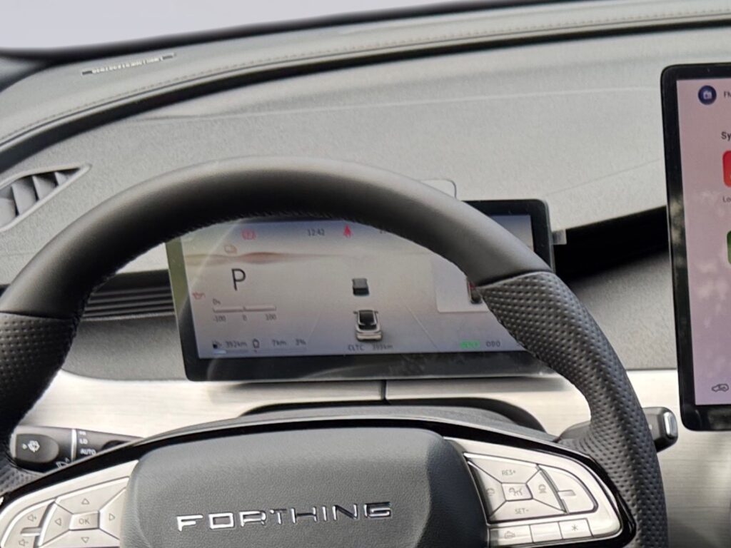DFSK Forthing 5 REEV, 970km Reichweite,Pano, 0,5% St.