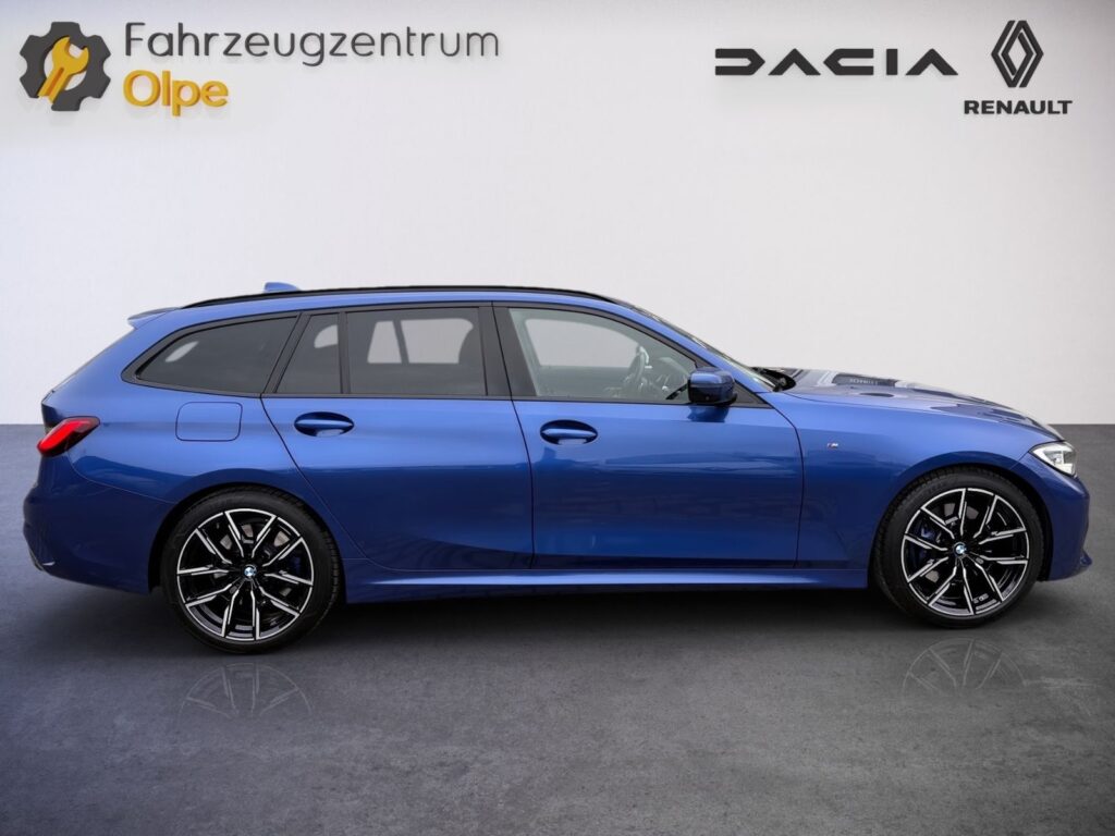 BMW M340d 3 Touring xDrive, PANO, 360°CAM, AHK, VOLL