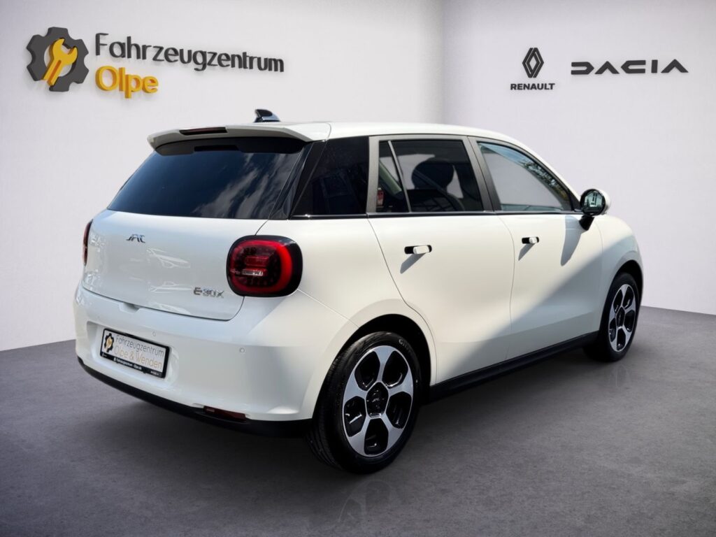 JAC E30X Nordic Edition 50, V2L, Pano, 5 Jahre Gar
