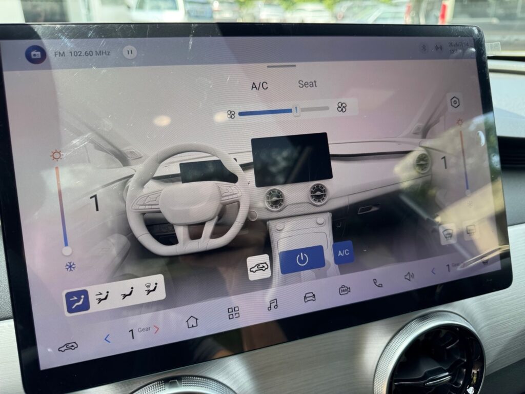 DFSK Forthing 5 REEV, 970km Reichweite,Pano, 0,5% St.
