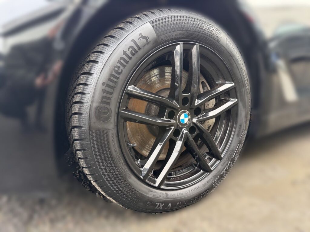 BMW 530d Touring, AHK, LED, 8-fach bereift