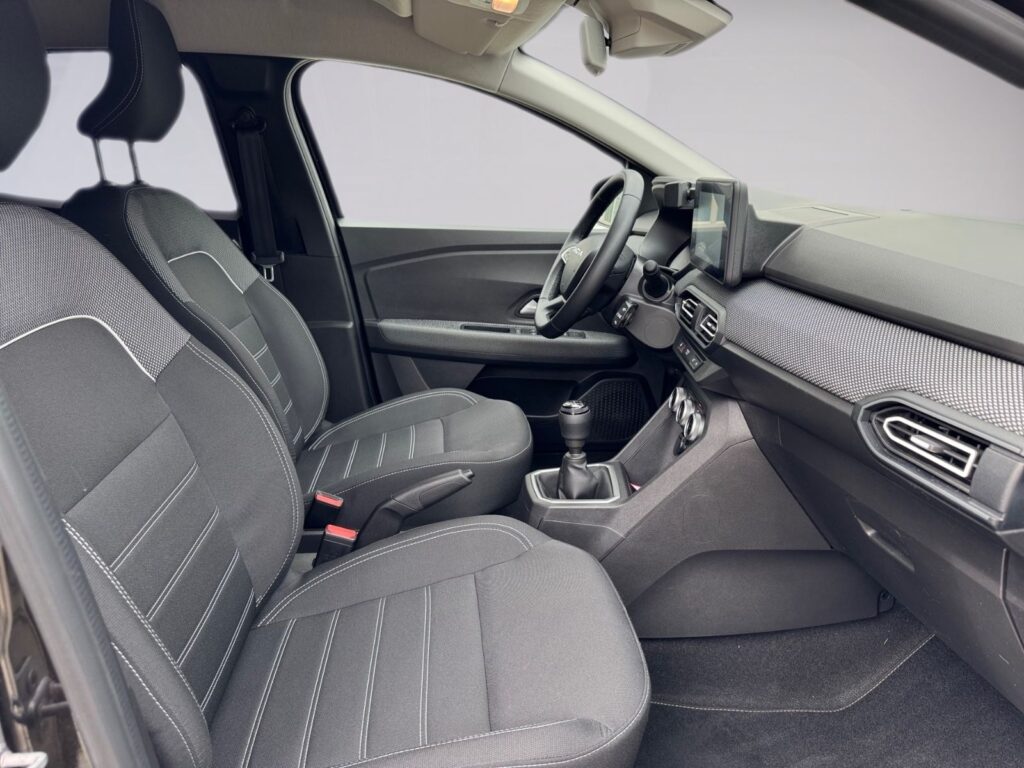 DACIA Sandero III Journey, Navi, City-Pak, bis 7J.-Gar
