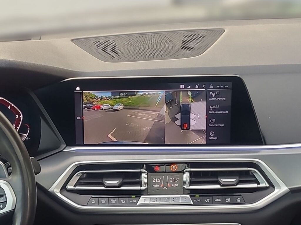 BMW X5 50i, Pano, HUD, ACC, Harman/Kardon,UNFALLFREI