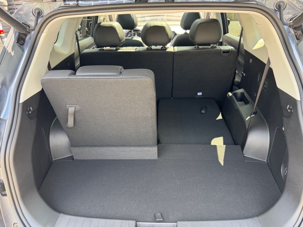 JAC JS8 Pro 7-Sitzer, Pano, 0,0% Finanz, 5J. Gar