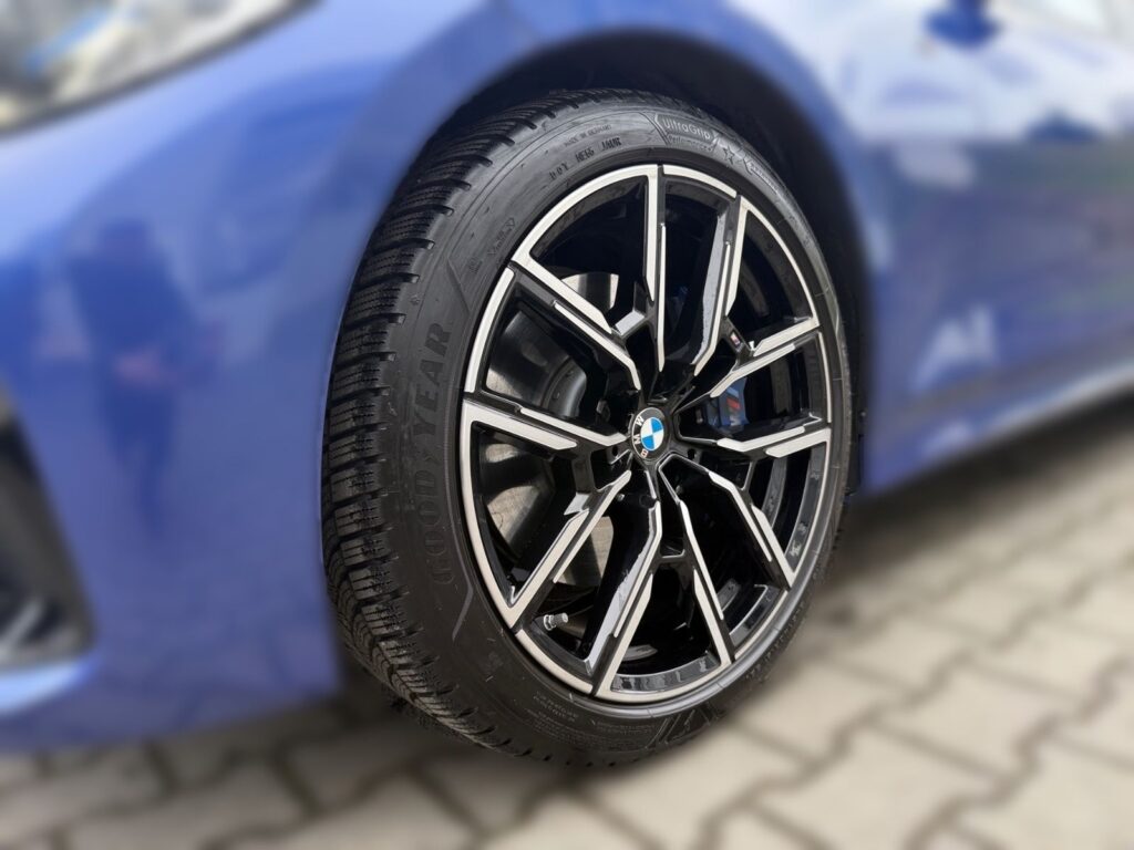 BMW M340d 3 Touring xDrive, PANO, 360°CAM, AHK, VOLL