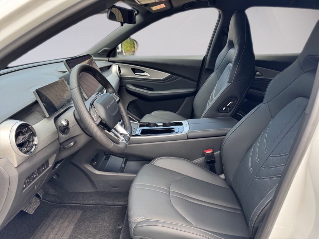 DFSK Forthing 5 REEV, 970km Reichweite,Pano, 0,5% St.