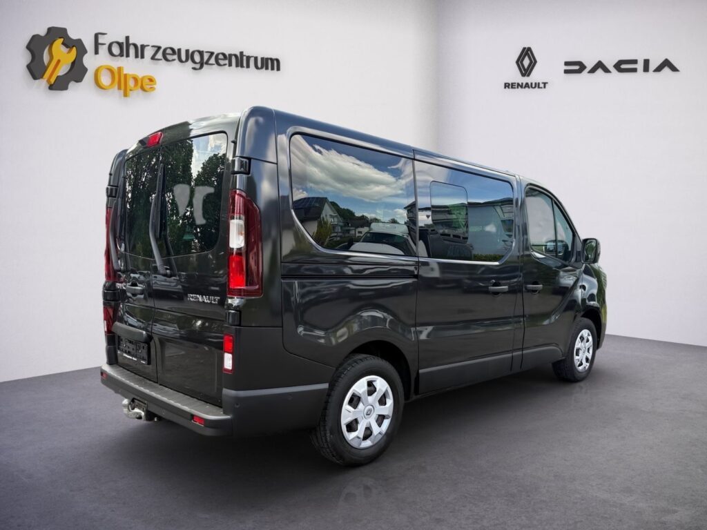 RENAULT Trafic Combi L1H1 3,0t Life,AHK,9-Sitzer