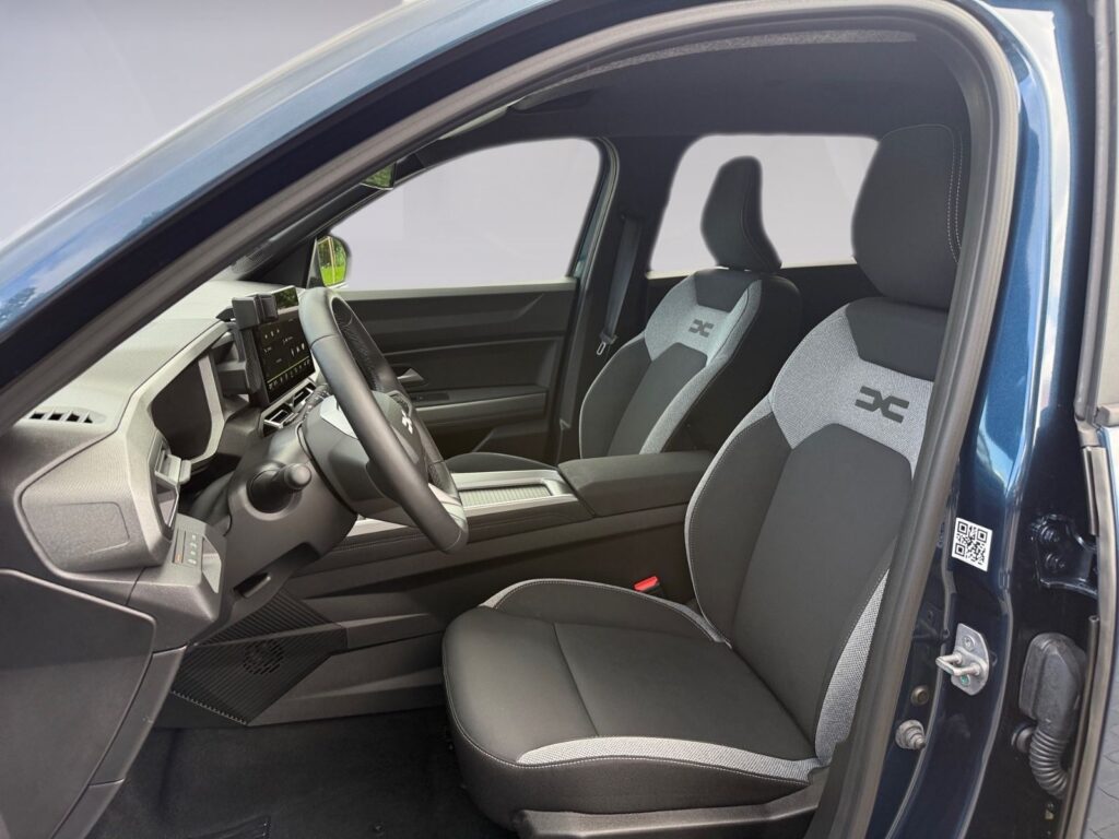 DACIA Bigster Hybrid 155 Journey, City/ Winterpaket+