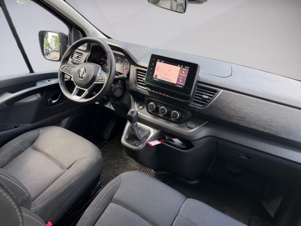 RENAULT Trafic Combi L1H1 3,0t Life,AHK,9-Sitzer