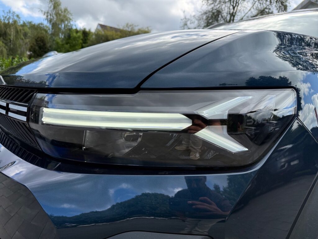 DACIA Bigster Hybrid 155 Journey, City/ Winterpaket+