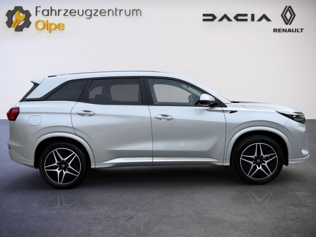 DFSK Fengon E5 PHEV, 7-Sitzer, Pano, bis 6J. Garantie