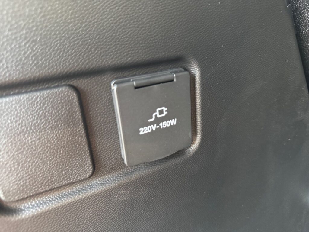BAIC BJ30 Allrad Hybrid, Pano, VOLL, bis 6J. Garantie