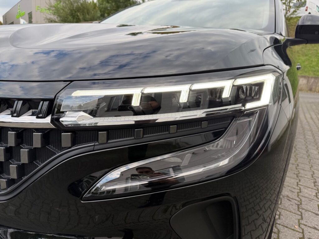 RENAULT Austral 160 Evolution, SHZ, LED, GJR, Navi