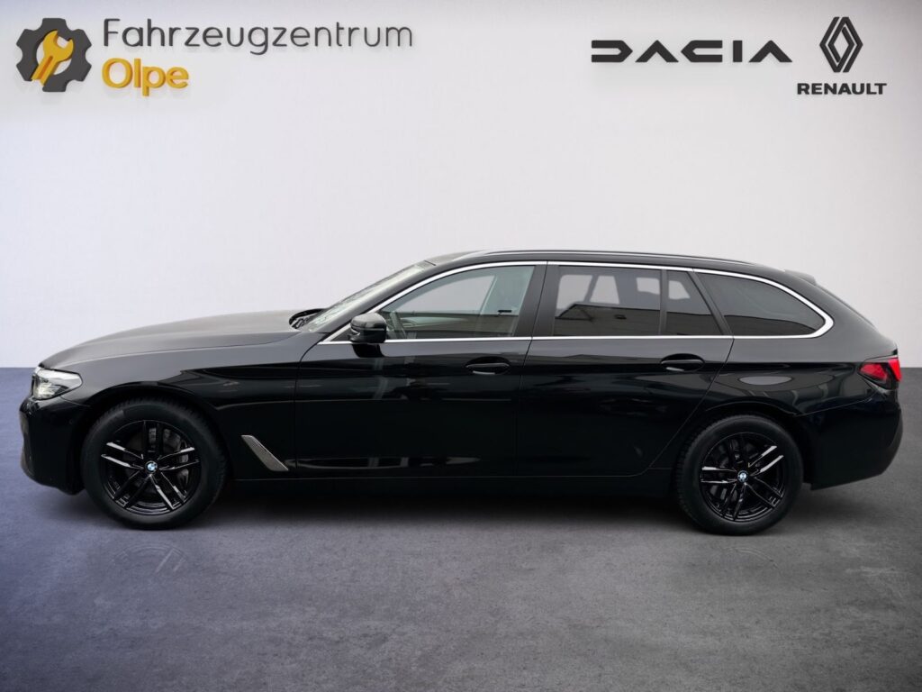 BMW 530d Touring, AHK, LED, 8-fach bereift