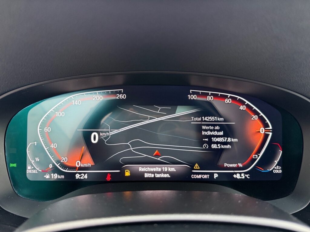 BMW 530d Touring, AHK, LED, 8-fach bereift