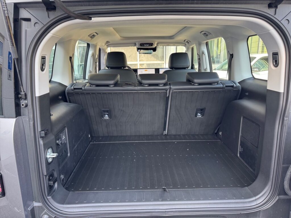 BAIC BJ40 D Pro, Allrad, Pano, bis 6J. Garantie