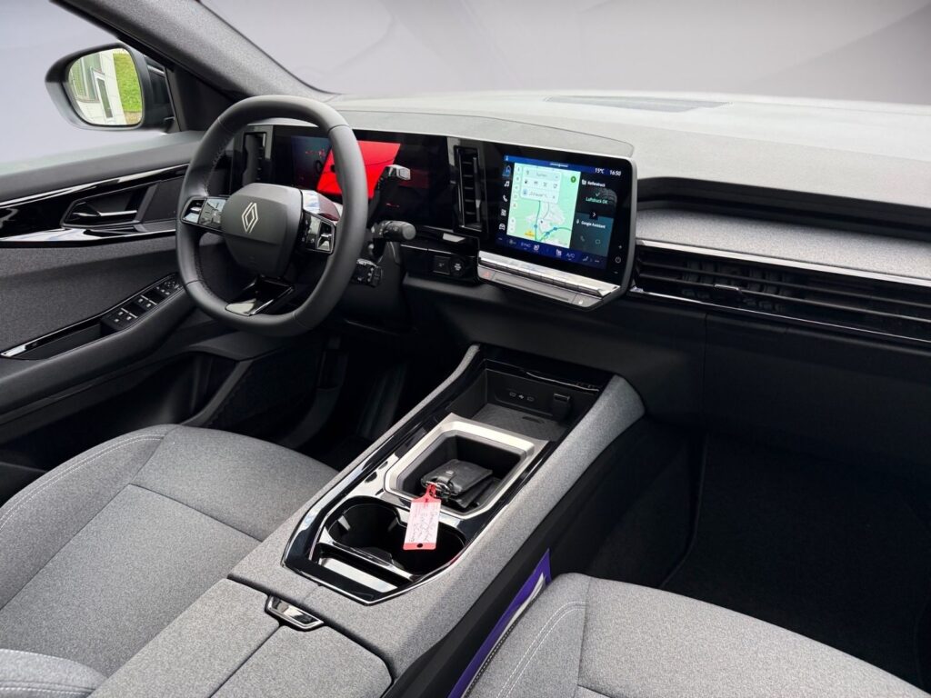RENAULT Austral 160 Evolution, SHZ, LED, GJR, Navi