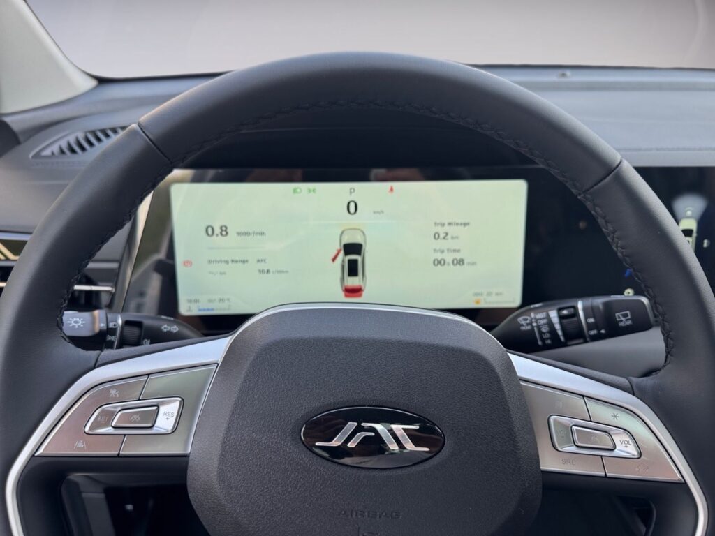 JAC JS8 Pro 7-Sitzer, Pano, 0,0% , LPG Autogas