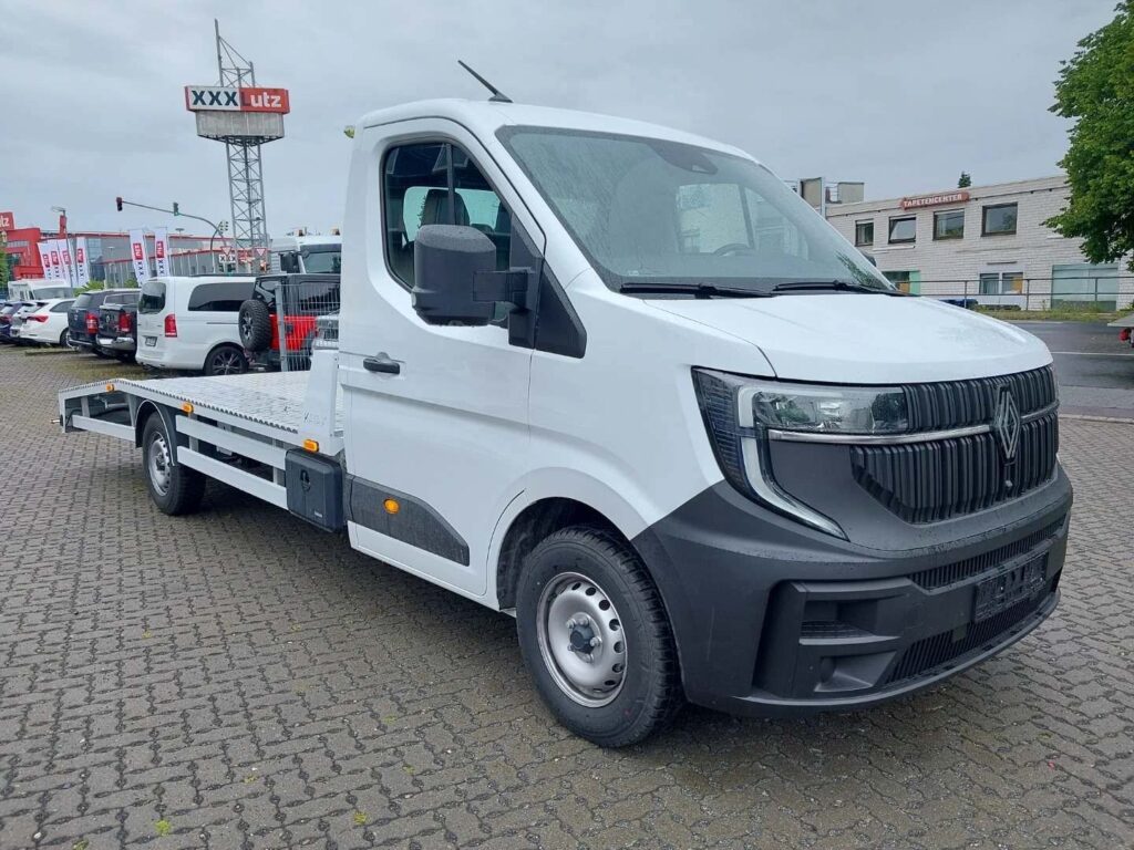 RENAULT Master 4 Abschleppwagen mit Winde