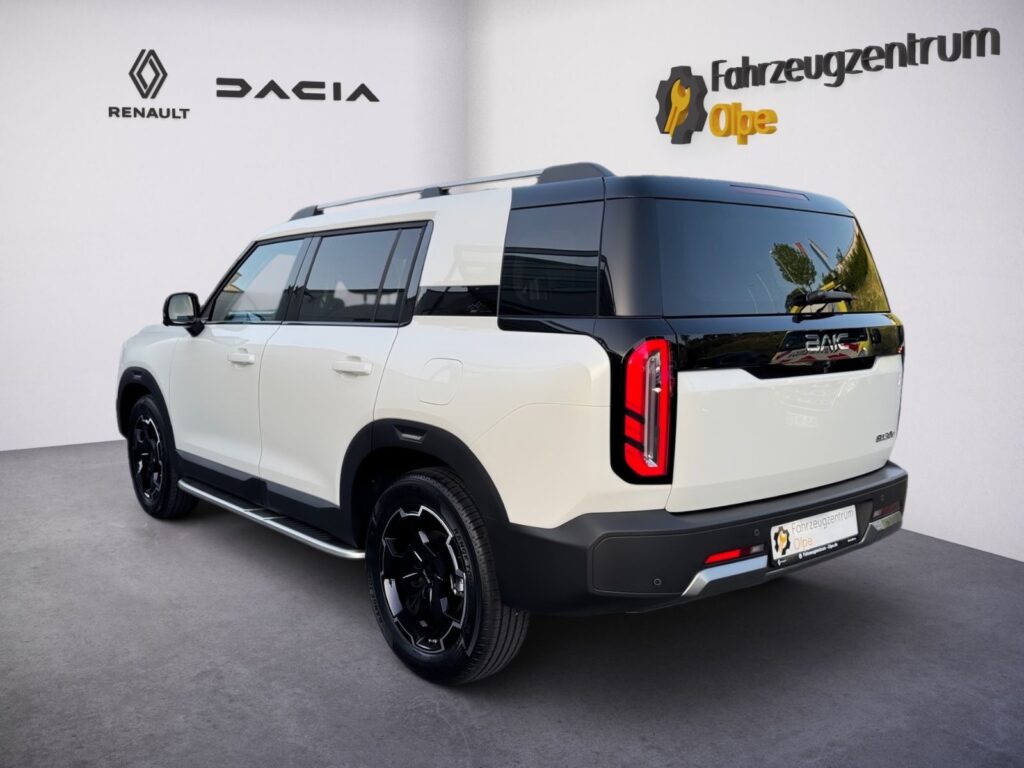 BAIC BJ30 Allrad Hybrid, Pano, VOLL, bis 6J. Garantie