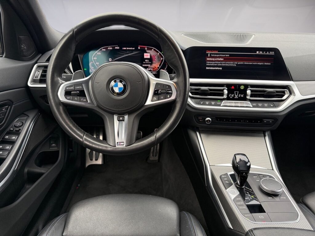 BMW M340d 3 Touring xDrive, PANO, 360°CAM, AHK, VOLL