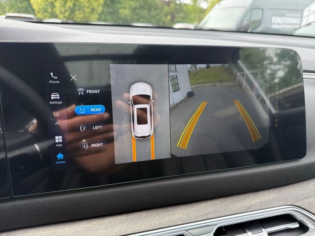 DFSK Fengon E5 PHEV, 7-Sitzer, Pano, bis 6J. Garantie
