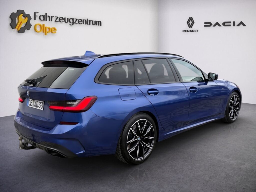 BMW M340d 3 Touring xDrive, PANO, 360°CAM, AHK, VOLL