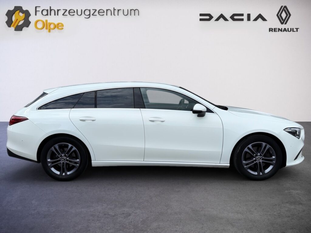 MERCEDES-BENZ CLA 180 d Shooting Brake, inkl.Garantie,ab 2,49%